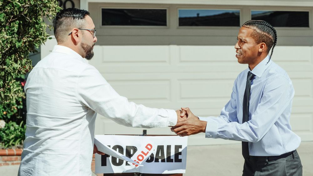 Real Estate Broker