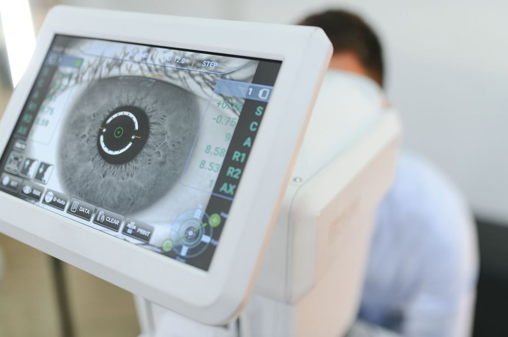 Ophthalmic Medical Technologist